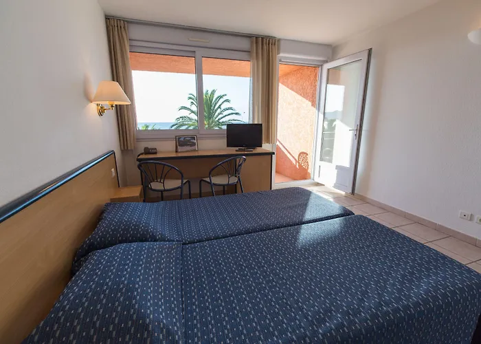 Hotel Les Galets Saint-Florent (Corsica)