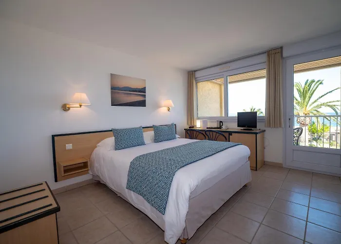 Hotel Les Galets Saint-Florent (Corsica)